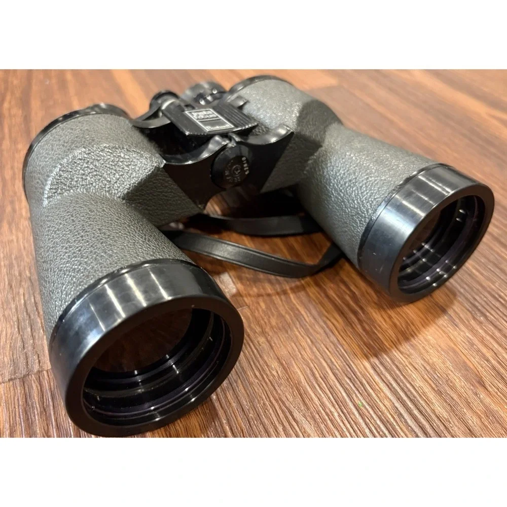 Vintage‎ Bushnell Insta-Focus 10x50 Binoculars 367 ft at 1000 yds Case & Strap